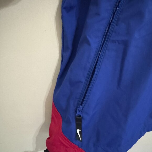 Nike FC Barcelona 2019/20 Packable Pullover Windbreaker Jacket Mens M CW2934-455 - Picture 5 of 11